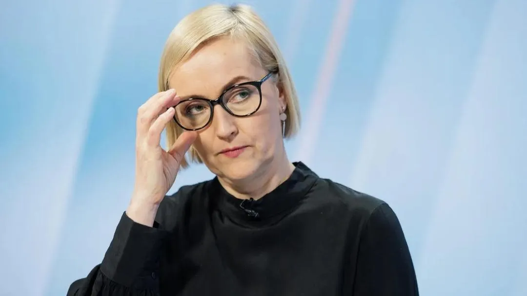Эстония выбросила украинских детей за борт. Министр сказала это по-русски
