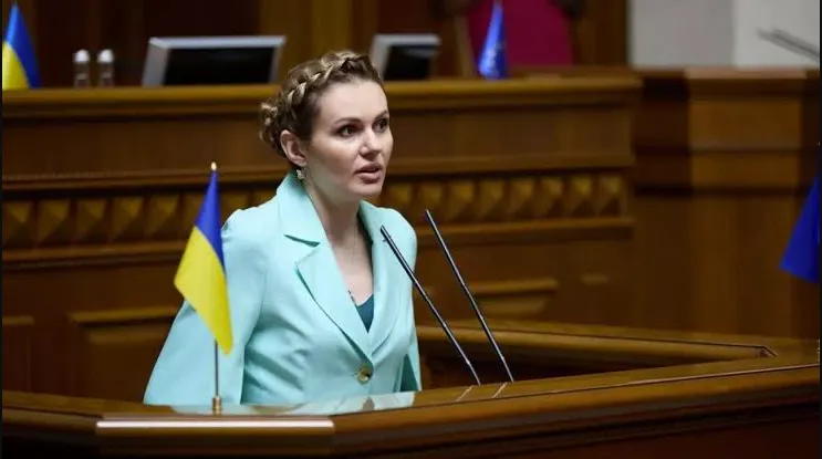 «Мы сами себе не принадлежим»: депутат Рады признала, что Украиной управляют иностранцы